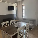 Country house Atesi House-chorto
