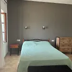 Atesi House-chorto