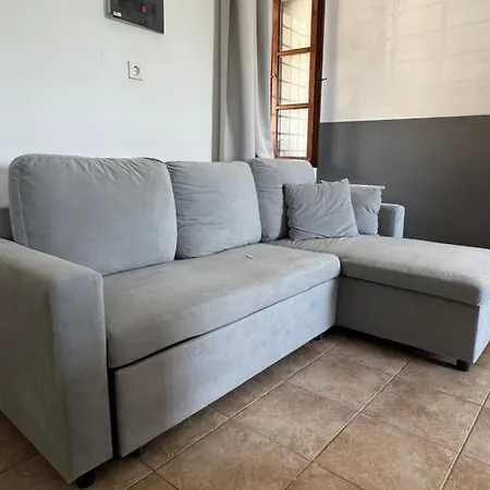 Atesi House-chorto * Khórto