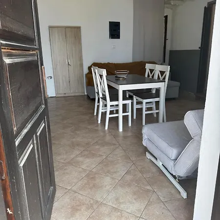 منزل ريفي Atesi House-chorto *