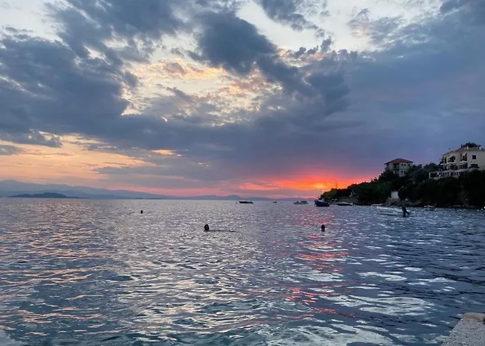 Atesi House-chorto * Хортон